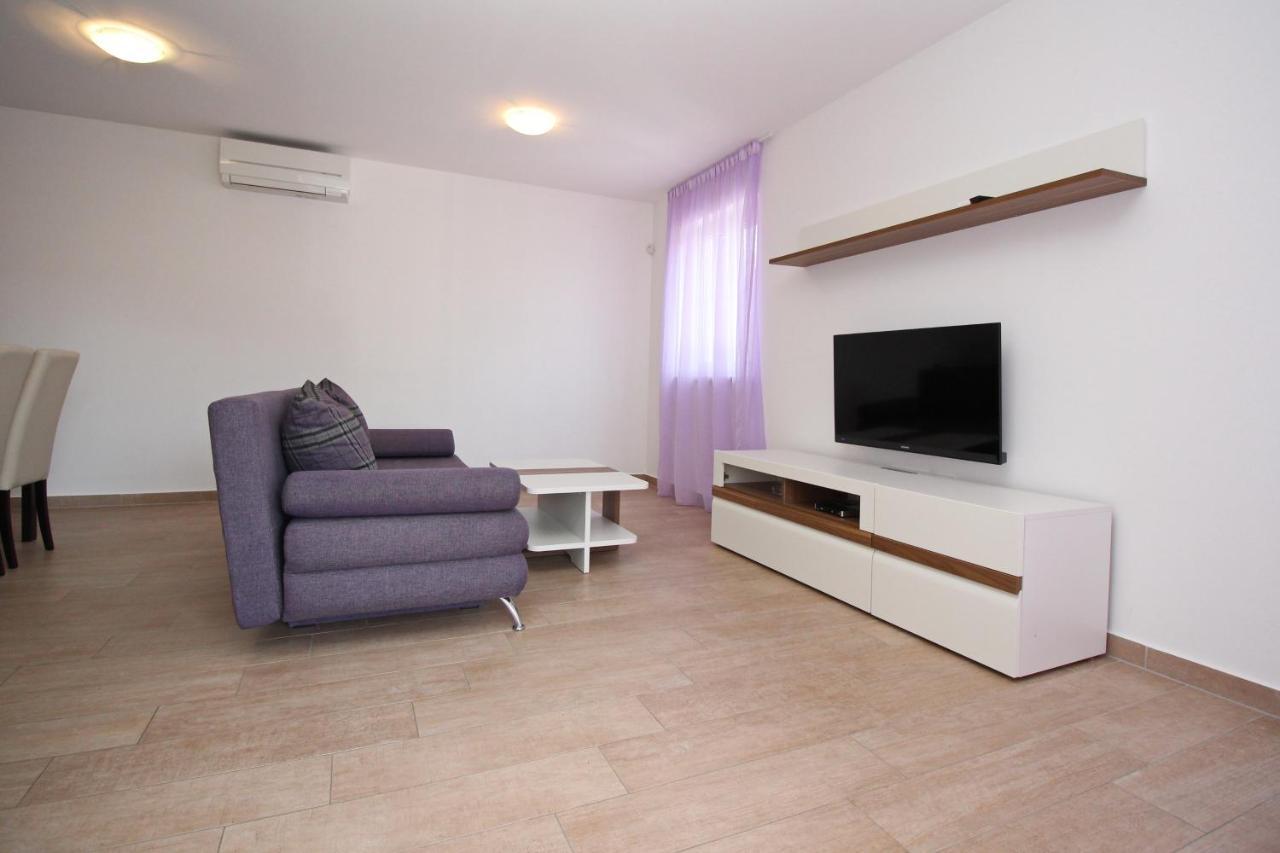 Apartments By The Sea Baska, Krk - 18845 Luaran gambar