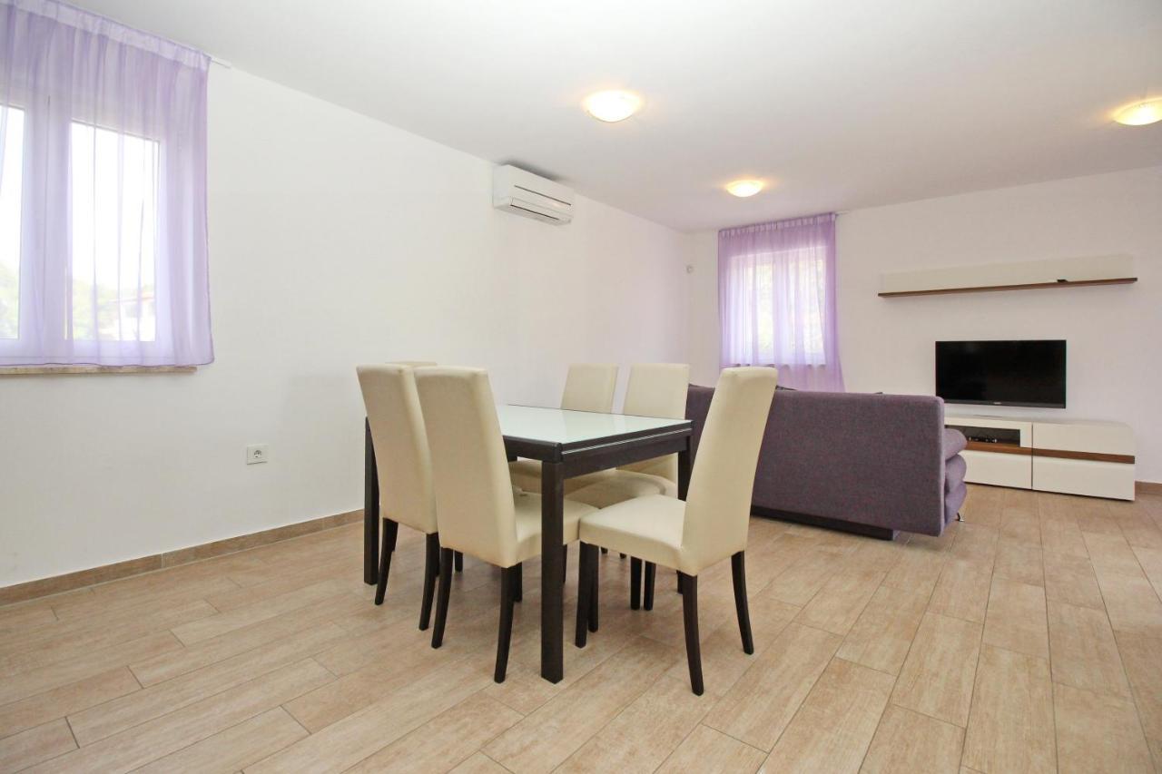Apartments By The Sea Baska, Krk - 18845 Luaran gambar